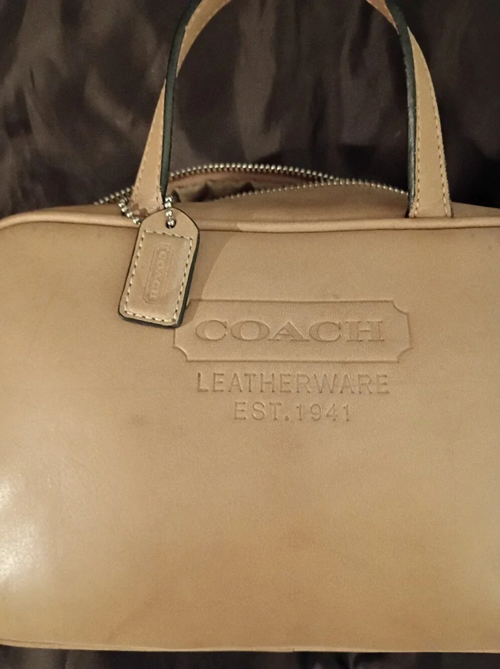 COACH Leather Cosmetic Case/Bag in Camel